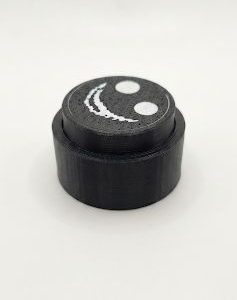 The Backrooms Smiley Fidget Clicker — Spooky Halloween Desk Toy
